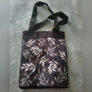 Thirty-One Essential Storage Tote